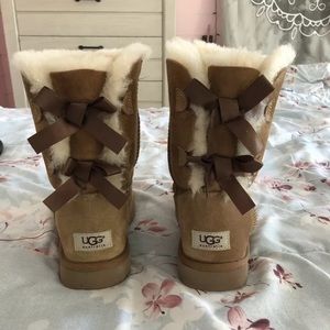 Ugg boots with Bailey bows